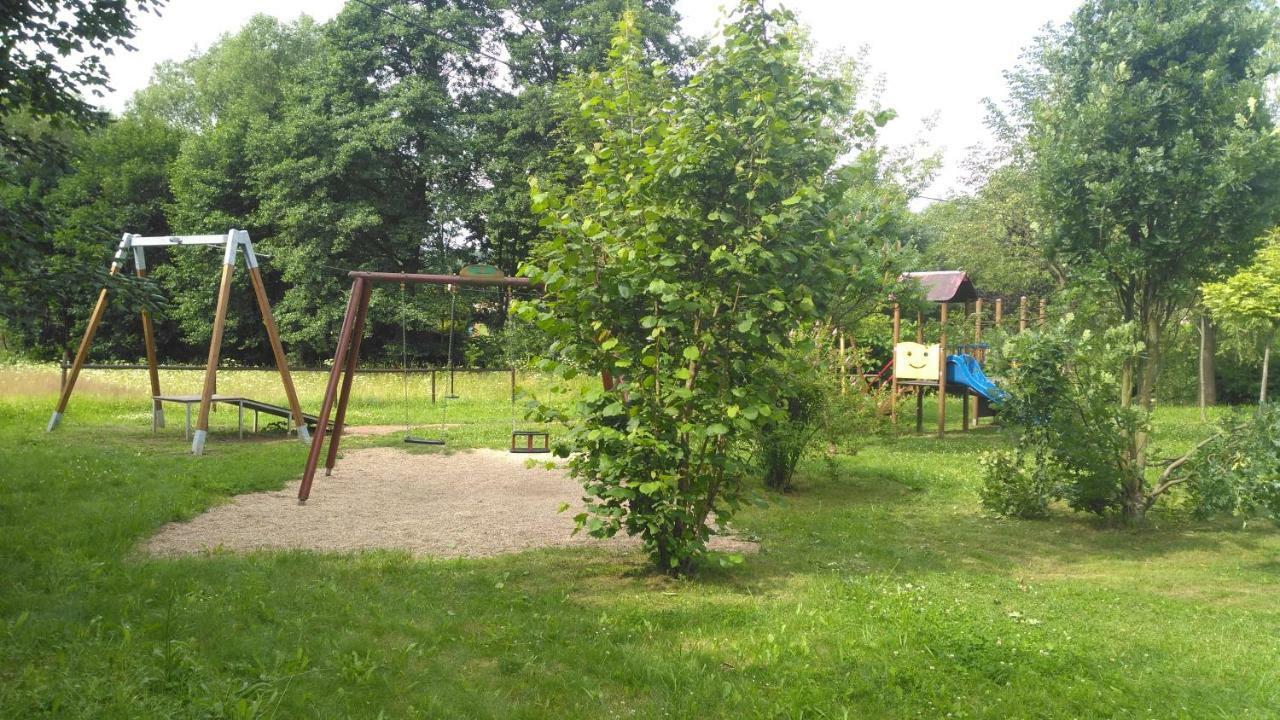 Ubytovani U Svecu U Adrspachu Jívka Buitenkant foto